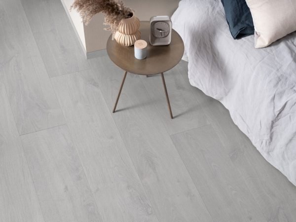 sensation planche moderne chÊne gris blanchi 03367 pergo