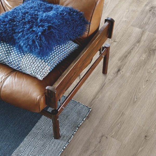 Sensation PLANCHE MODERNE CHENE GRIS DE GRANGE 04303 PERGO